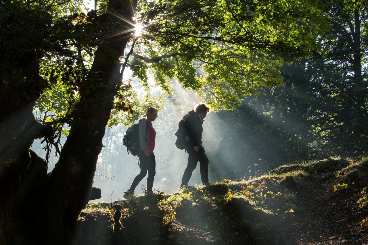 Young women hiking in the Apennines Marsican Bear Heritage Area.